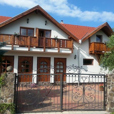 Bed and Breakfast Felso Fogado Felsőtold Zewnętrze zdjęcie