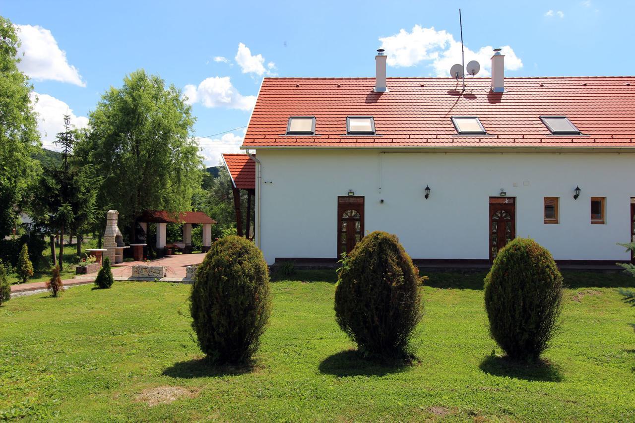 Bed and Breakfast Felso Fogado Felsőtold Zewnętrze zdjęcie
